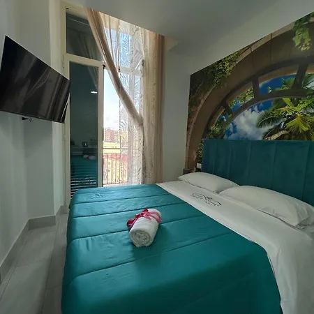Ohana Luxury 3* Nápoles